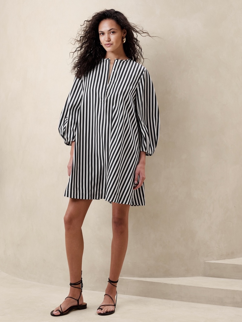 Banana Republic Black & White Striped POPLIN LANTERN-SLEEVE MINI DRESS Size M